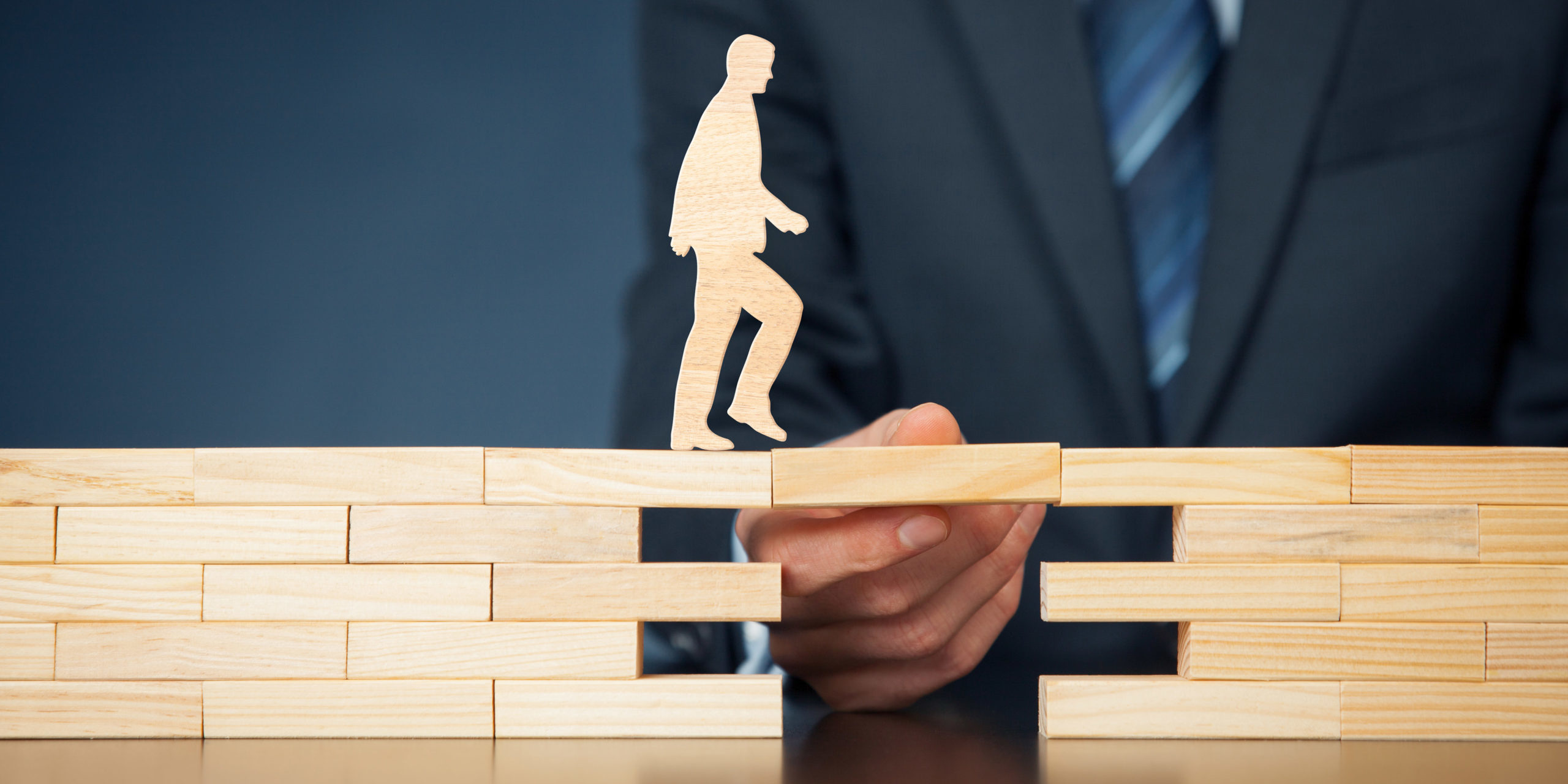 Fases del Decision Management: descubrir, construir y mejorar decisiones de negocio
