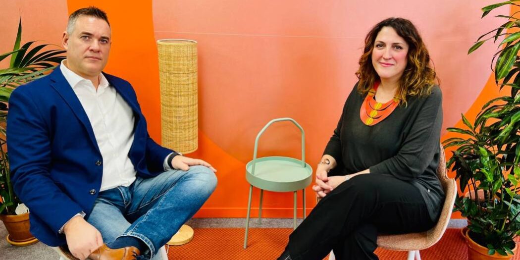 Eugenio Martín Quetglas, Head of Business Development en DECIDE y Ana Isable cano, responsable de Gestión, Información y Planificación en Sanitas Emisión